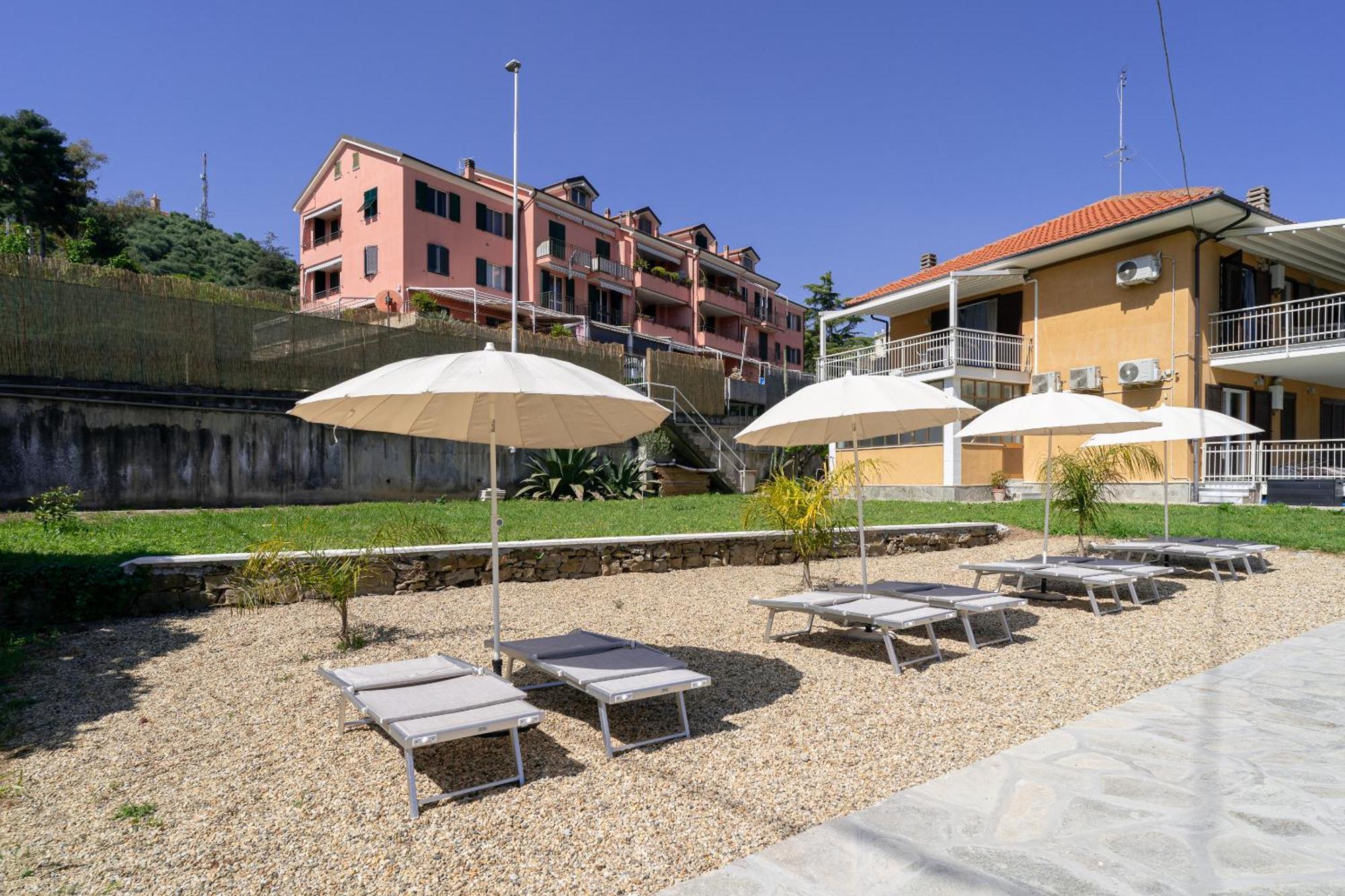 Il Gattino Di Porto - Apt 6 - Monolocale Terrazzo Piscina Империа Екстериор снимка